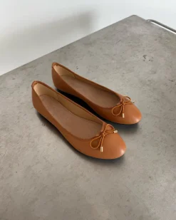 ALMA ballerinaer, sand