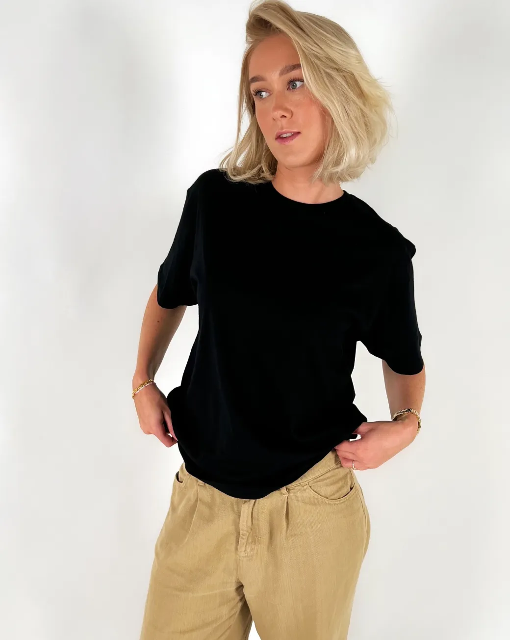 BASIC t-shirt, sort