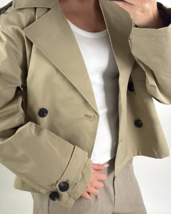 CARLIE kort trenchcoat, beige