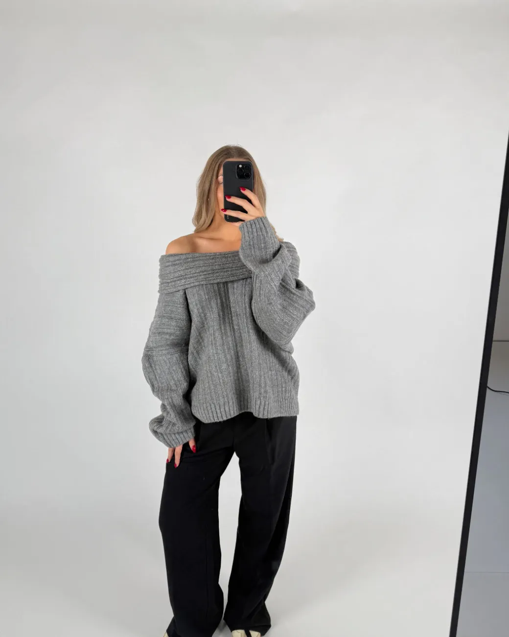 CIELO off shoulder strik, grå