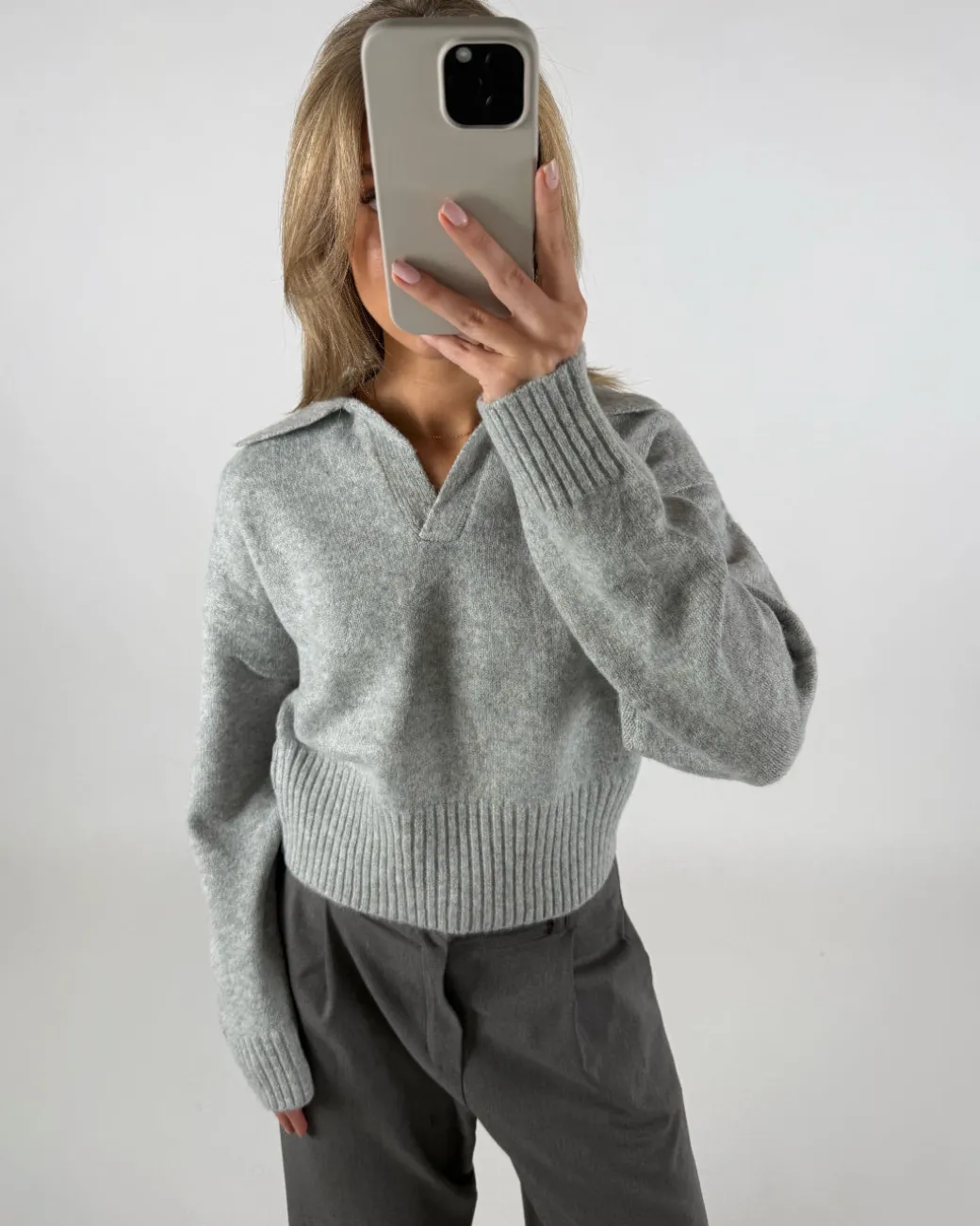 DELILAH polo strik, grå