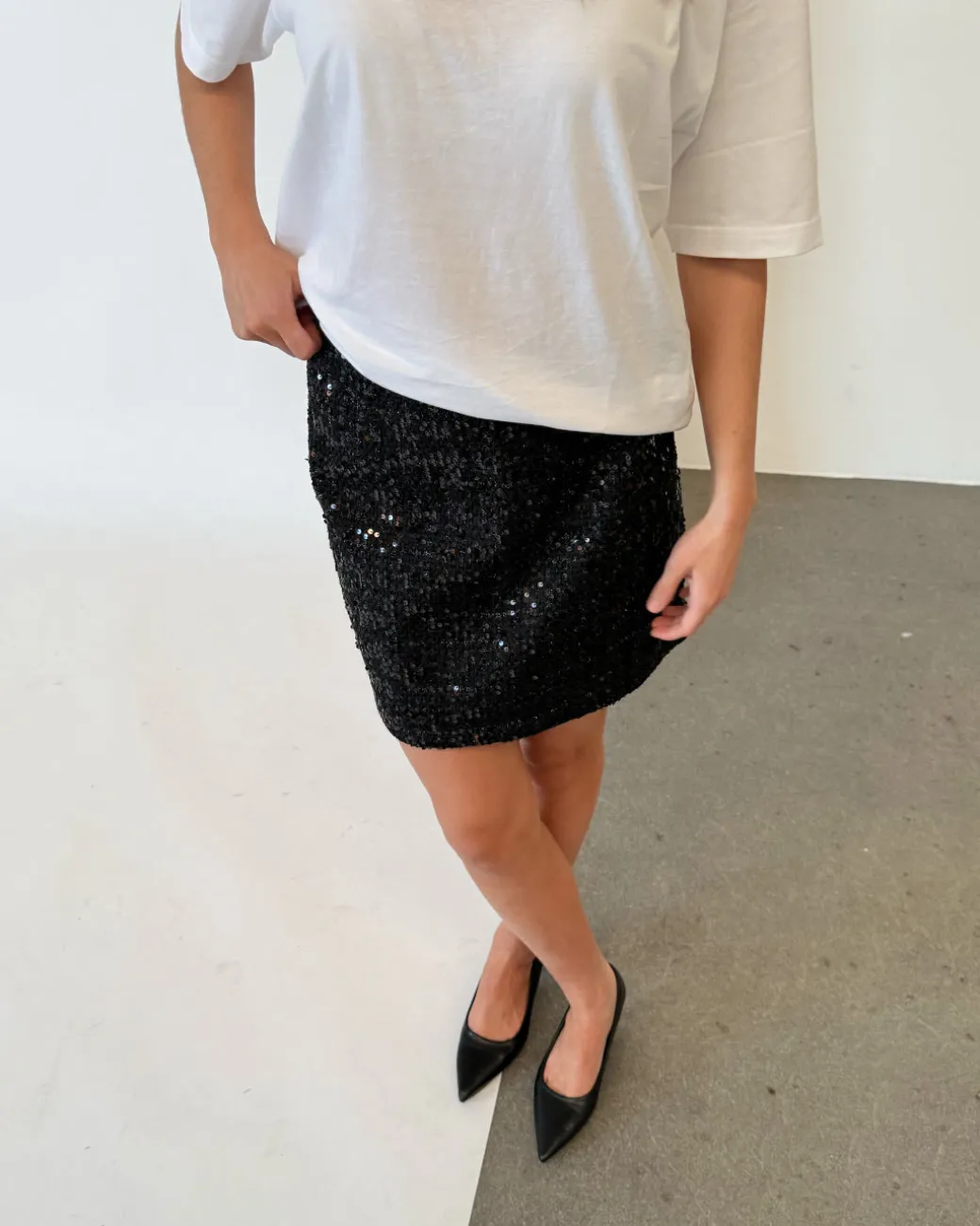 KENDALL nederdel, sort