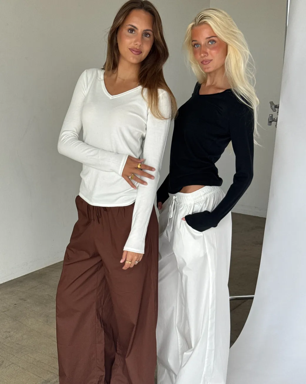 LILLIE langærmet v-hals, hvid