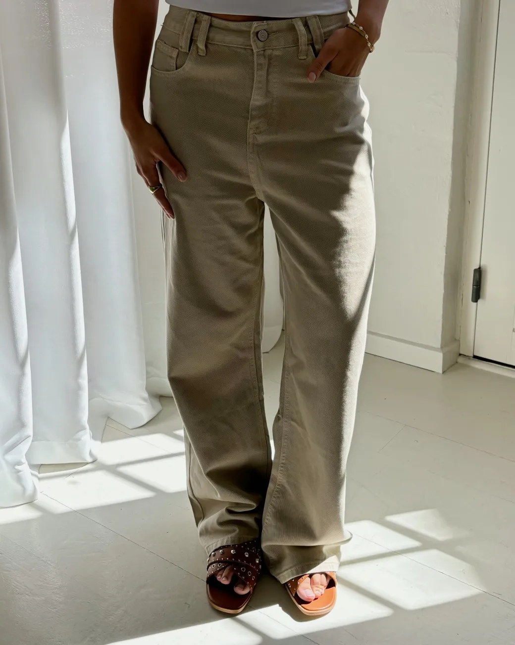 LORETTA wide leg jeans, sand