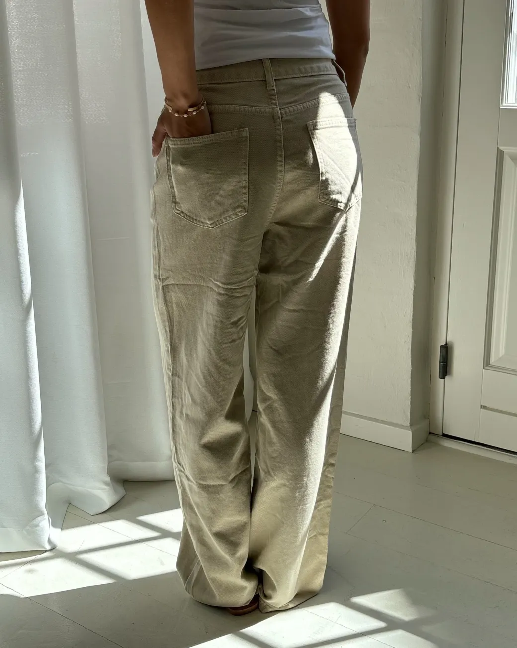 LORETTA wide leg jeans, sand