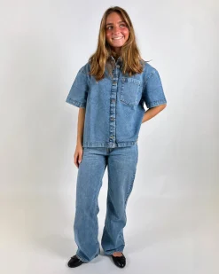 LOUISE kortærmet denim skjorte, blå