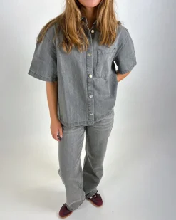 LOUISE kortærmet denim skjorte, grå