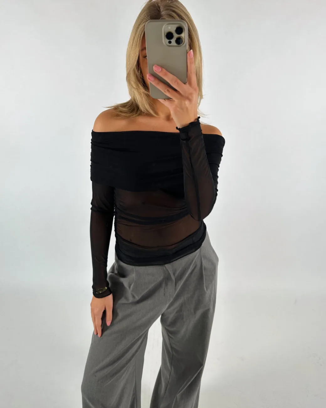 MINNA off shoulder bluse, sort