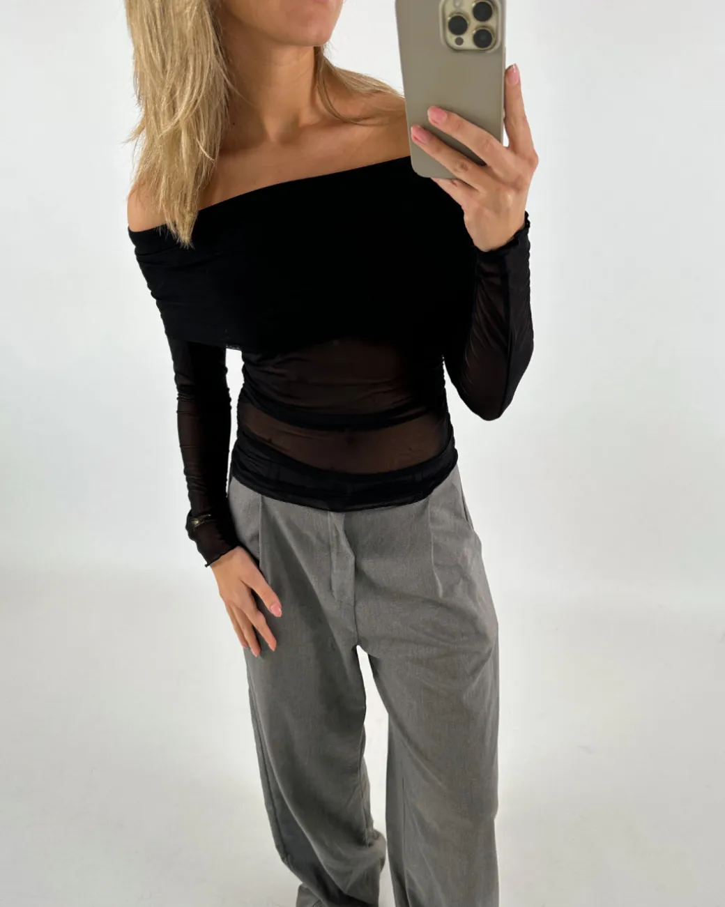 MINNA off shoulder bluse, sort