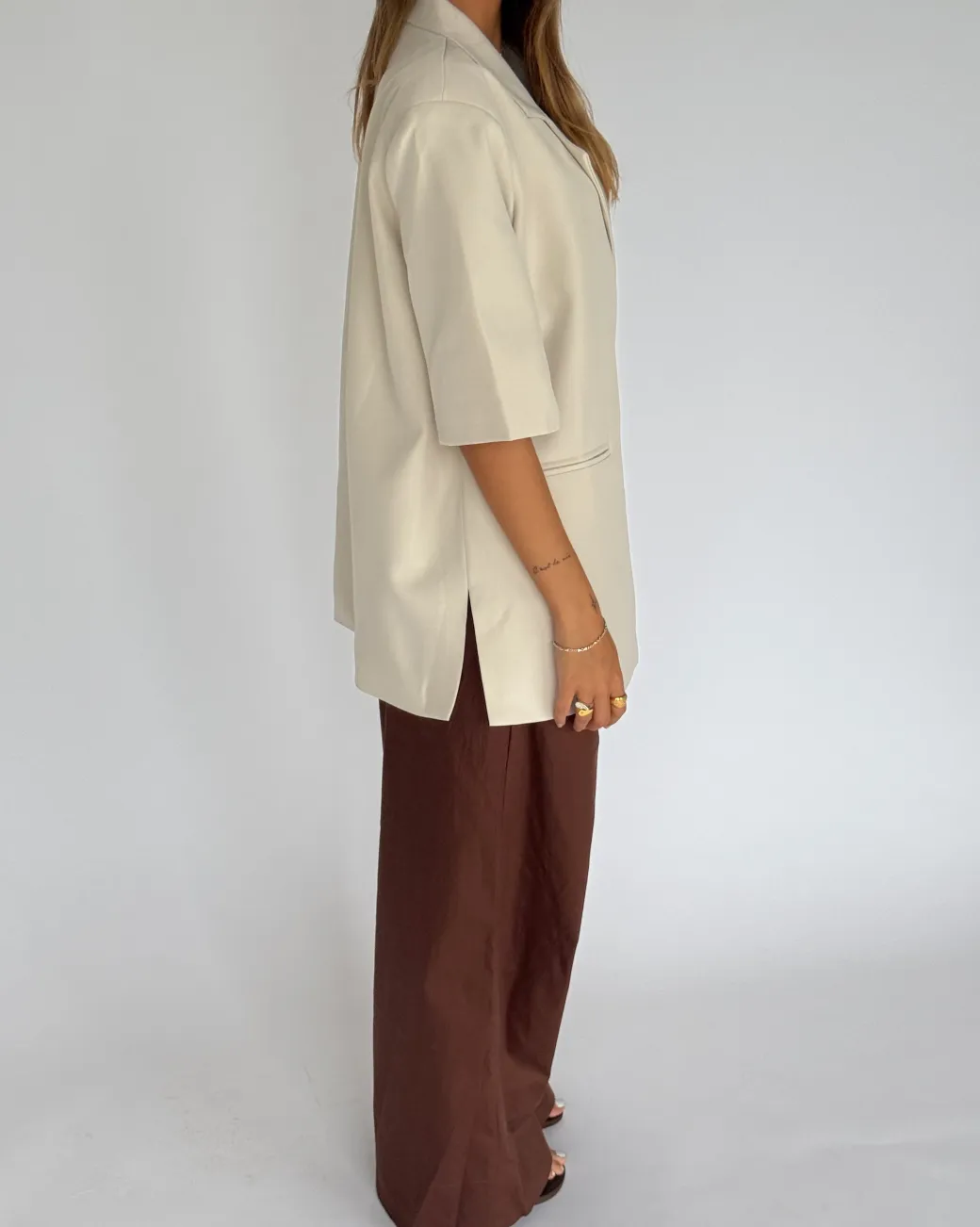 MINNIE oversized kortærmet blazer, creme