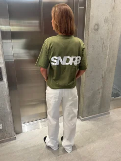 SNDRB t-shirt, army/hvid