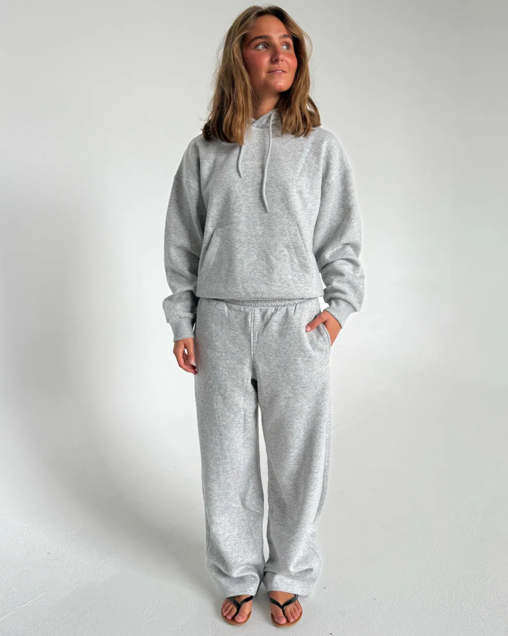 STUDIO VESTERBRO hoodie, grå